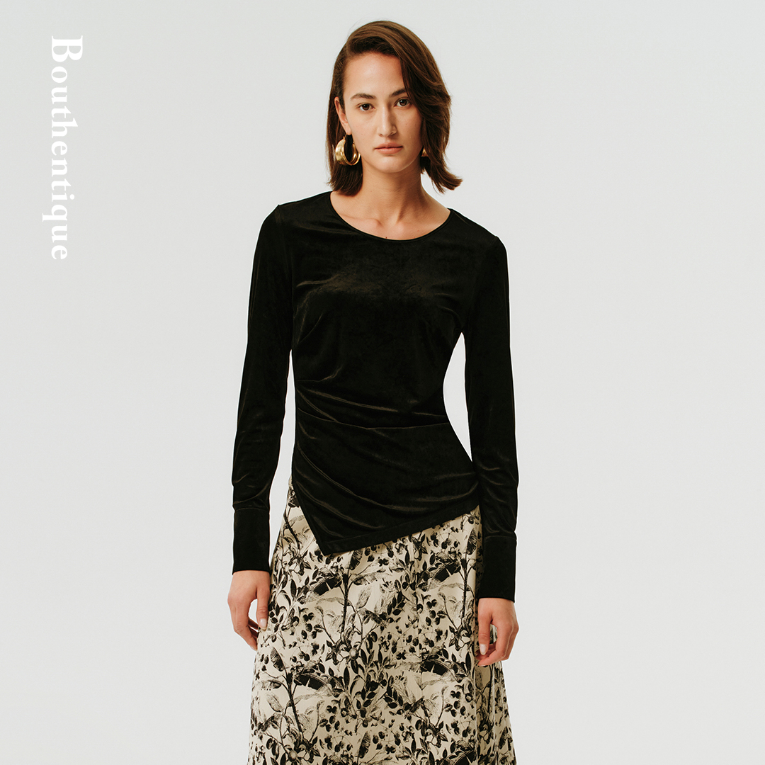 Bouthentique秋冬黑色丝绒修身显瘦通勤长袖上衣224331F1A14