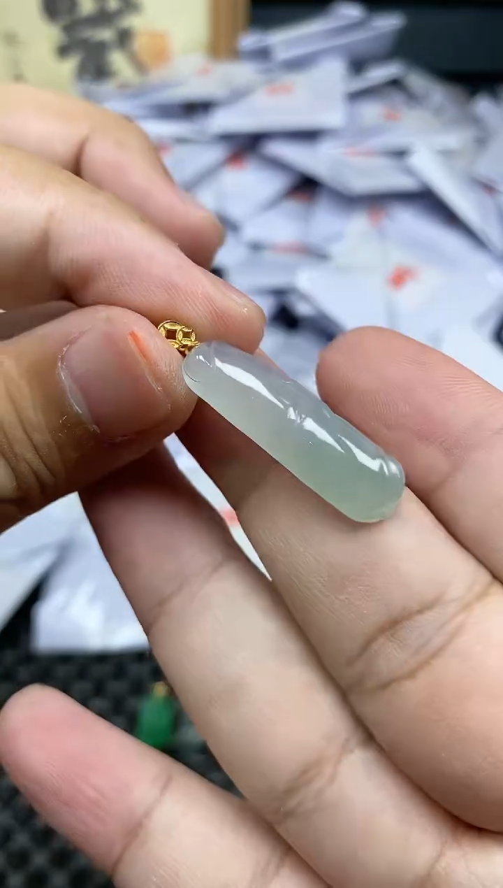【闪购商品】翡翠吊坠(不含链)18K金镶嵌59547