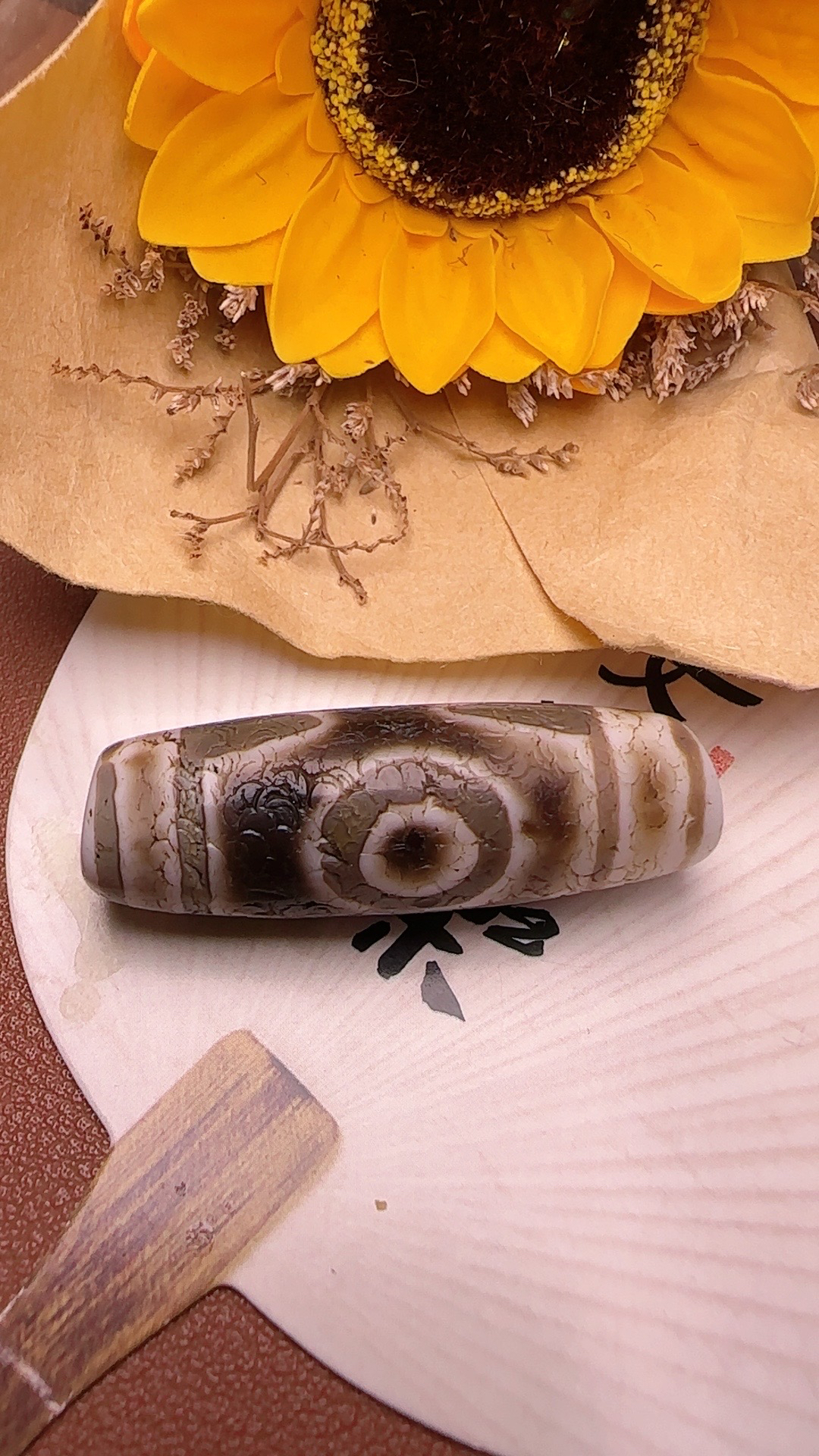 前期老图腾虎牙金刚两眼 藏纯白罕见多层龙鳞纹墨绿青稞44.5×14.6