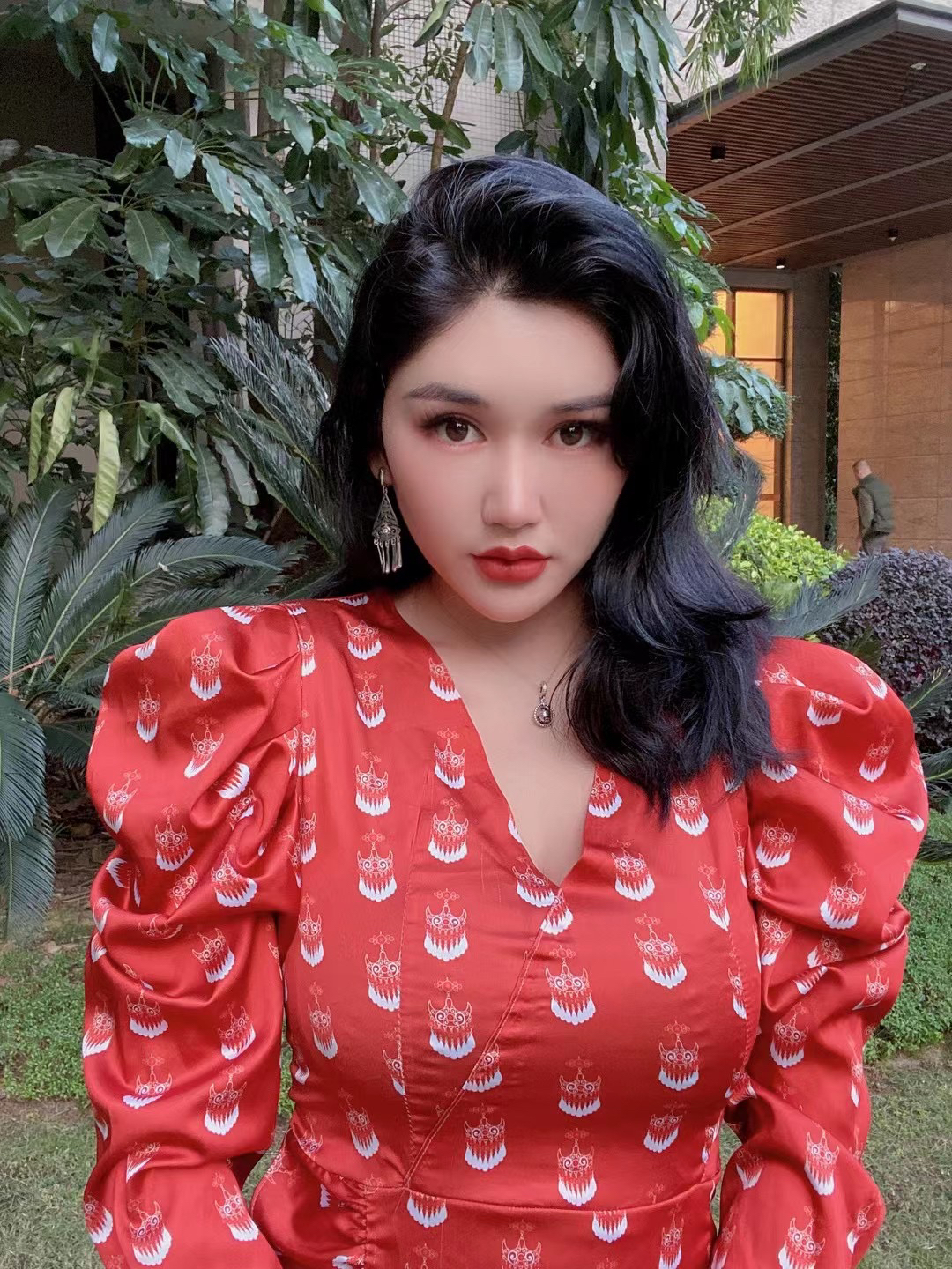 民族风连衣裙气质长袖法式收腰