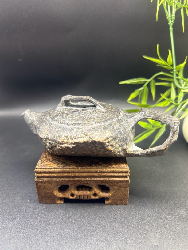 冰碛岩石壶 豹纹简约壶容量130毫升左右