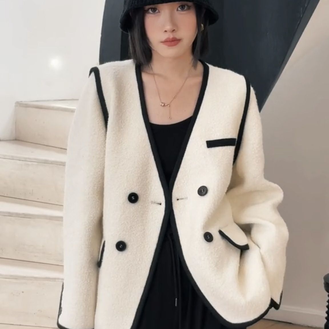 大码胖MM2023小香风休闲宽松撞色毛呢大衣外套气质名媛百搭上衣女