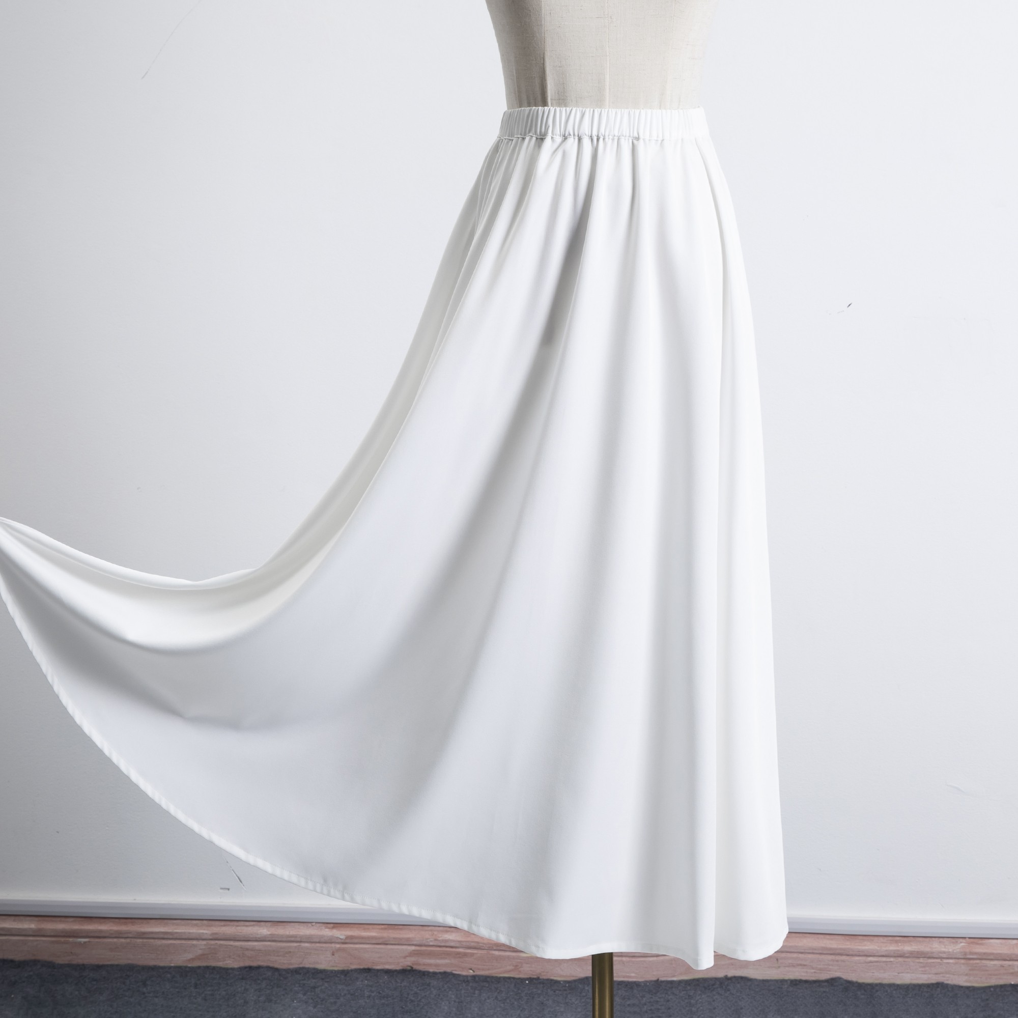 无贰集百搭防走光衬裙白色三米摆简单内搭橡筋腰头现货汉服女四季
