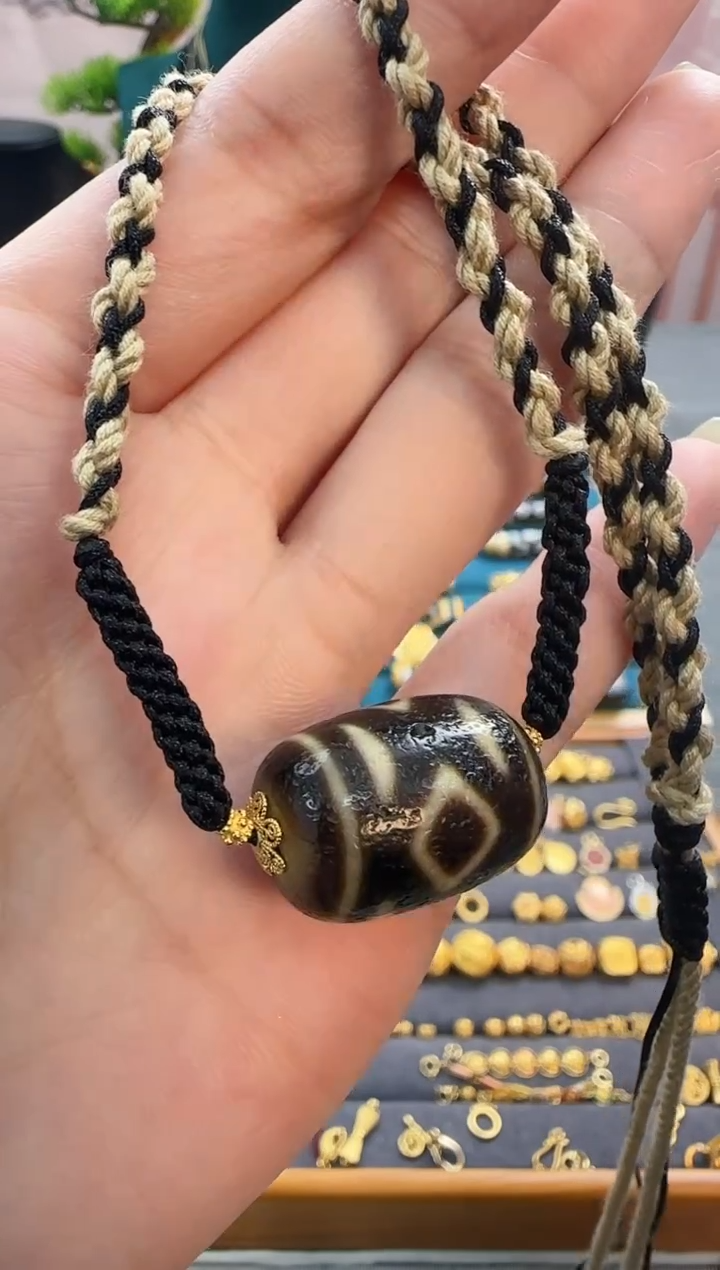 【闪购商品】玛瑙手链18K金镶嵌18K金