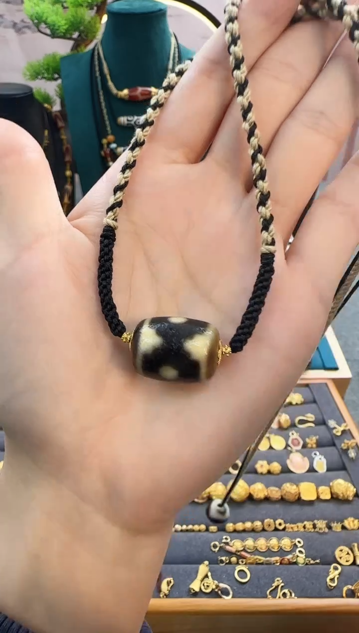 【闪购商品】玛瑙吊坠18K金镶嵌18K金