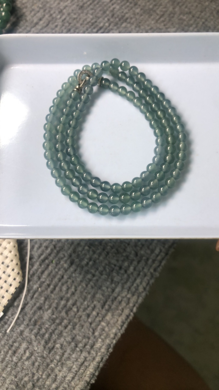 天然翡翠A货卡6高冰透兰水项链