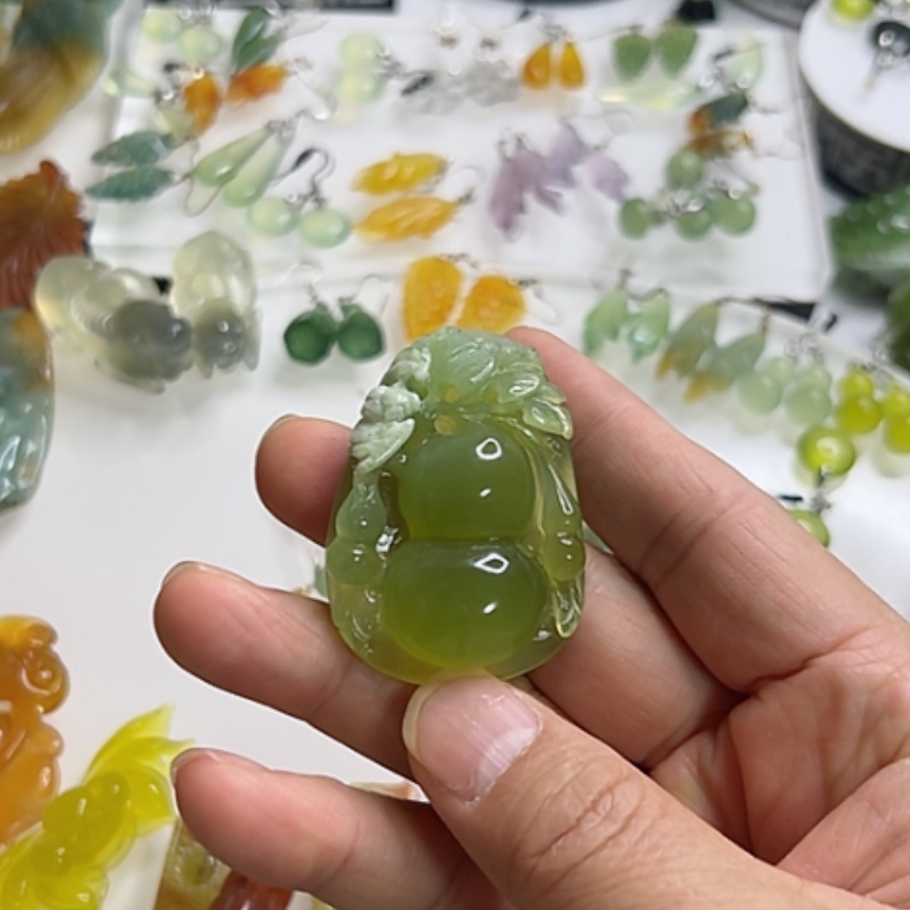 【闪购商品】蛇纹石玉吊坠合金