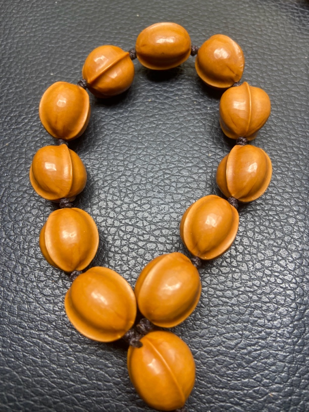 水晶核鲨鱼背手串