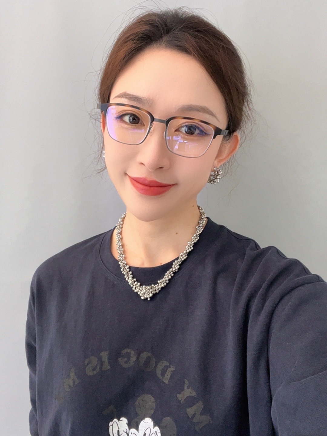 (1000-1050)新款潮流男生时尚网红百搭黑框韩版超轻太阳镜