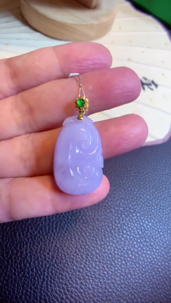 【闪购商品】翡翠颈饰18K金镶嵌如意