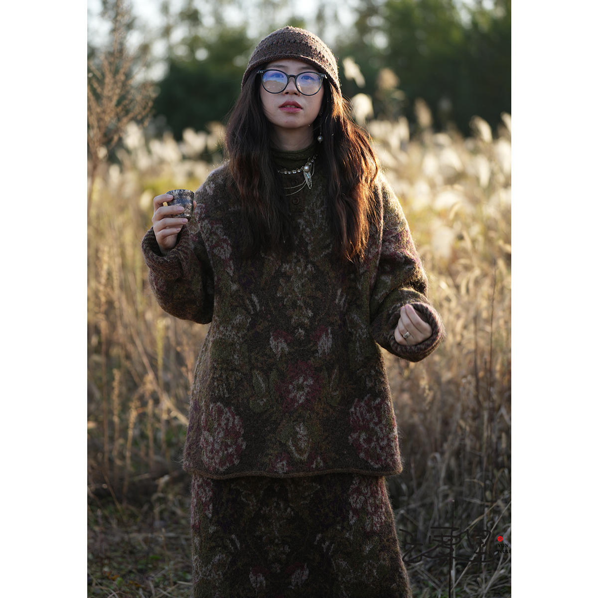 云雾里 原创设计复古文艺宽松休闲棘花套头针织毛衫 1206