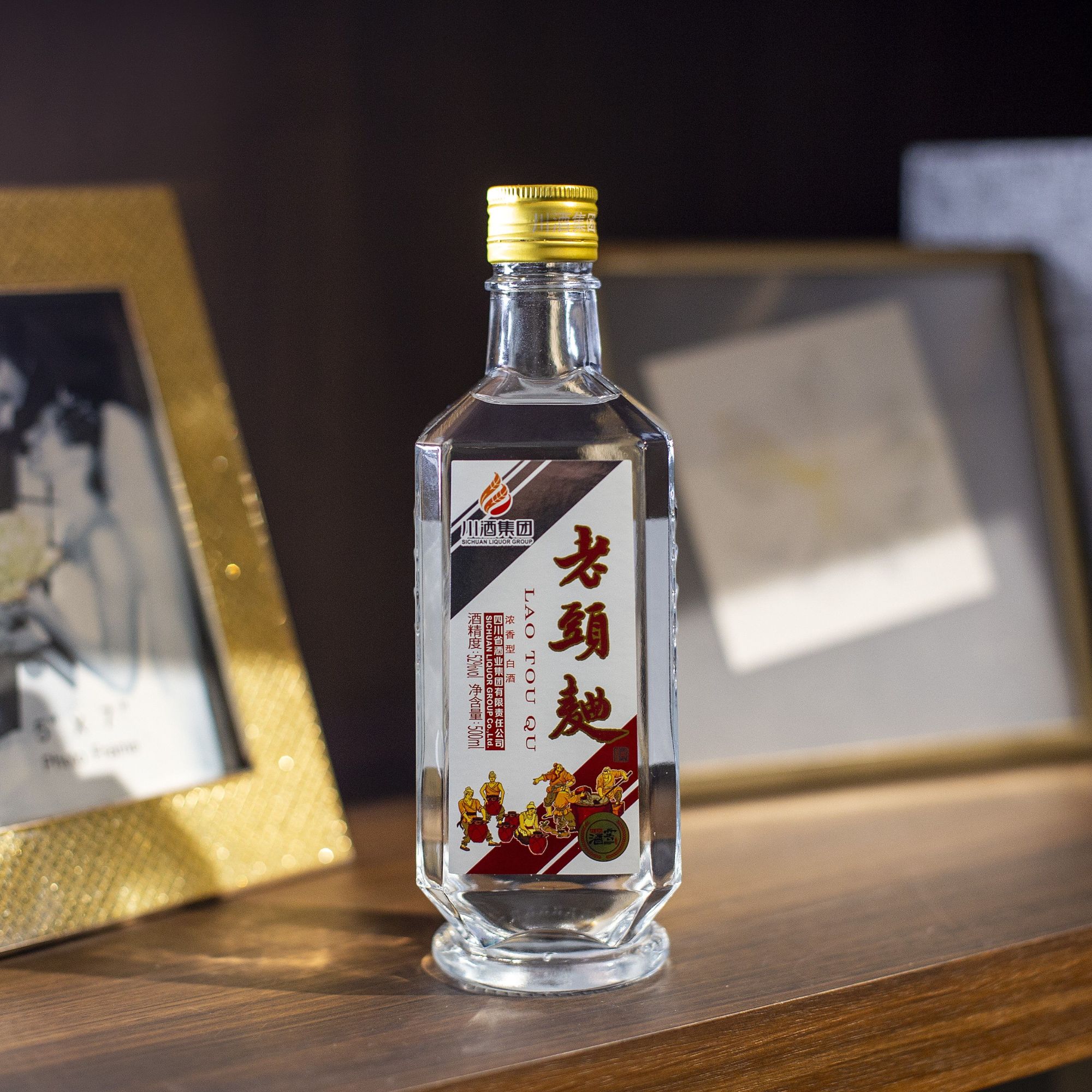 XINGZOUDEJIUJIAO/行走的酒窖私人订制老头曲 拍5发6   52度500ml