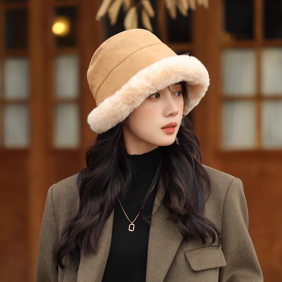 加绒加厚渔夫帽女冬天毛绒护耳保暖水桶帽子素颜气质显脸小盆帽女