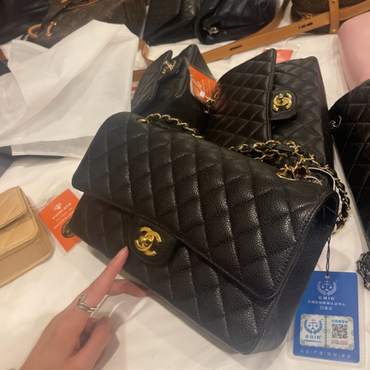 99新 Chanel/香奈儿 定金黑金荔枝纹中号CF 30开大全套单肩包