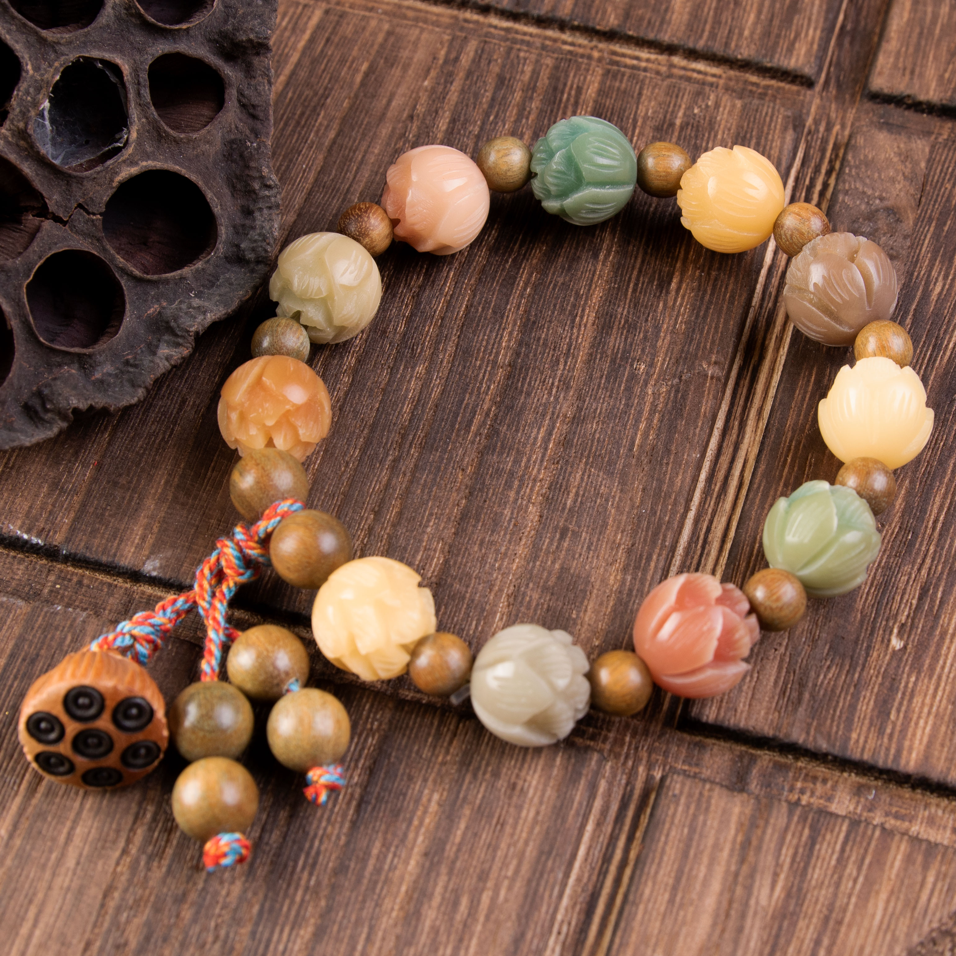 菩斋阁  莲花多彩民族风手链单圈【0283】