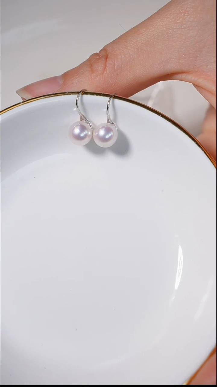 【闪购商品】海水珍珠耳饰18K金镶嵌Y21 Akoya高跟鞋耳钩