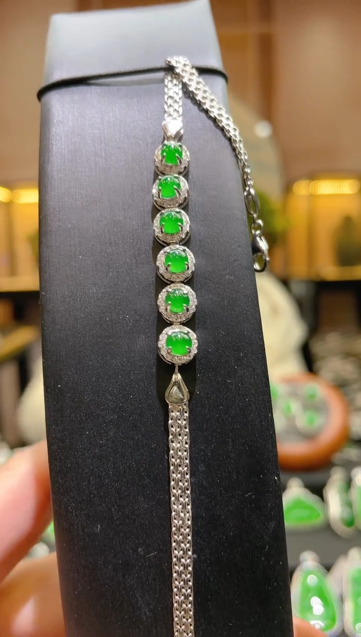 【闪购商品】翡翠手链银S925镶嵌A10
