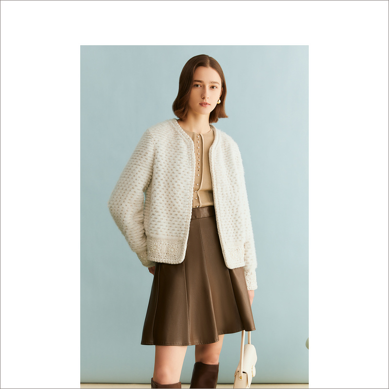 YINER/音儿 人造皮草 小香风气质短款时尚百搭皮草外套8C63509216