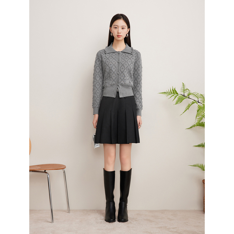 【格雷系】Goodland美地冬季几何菱形格闪钻翻领毛针织衫LC34506110