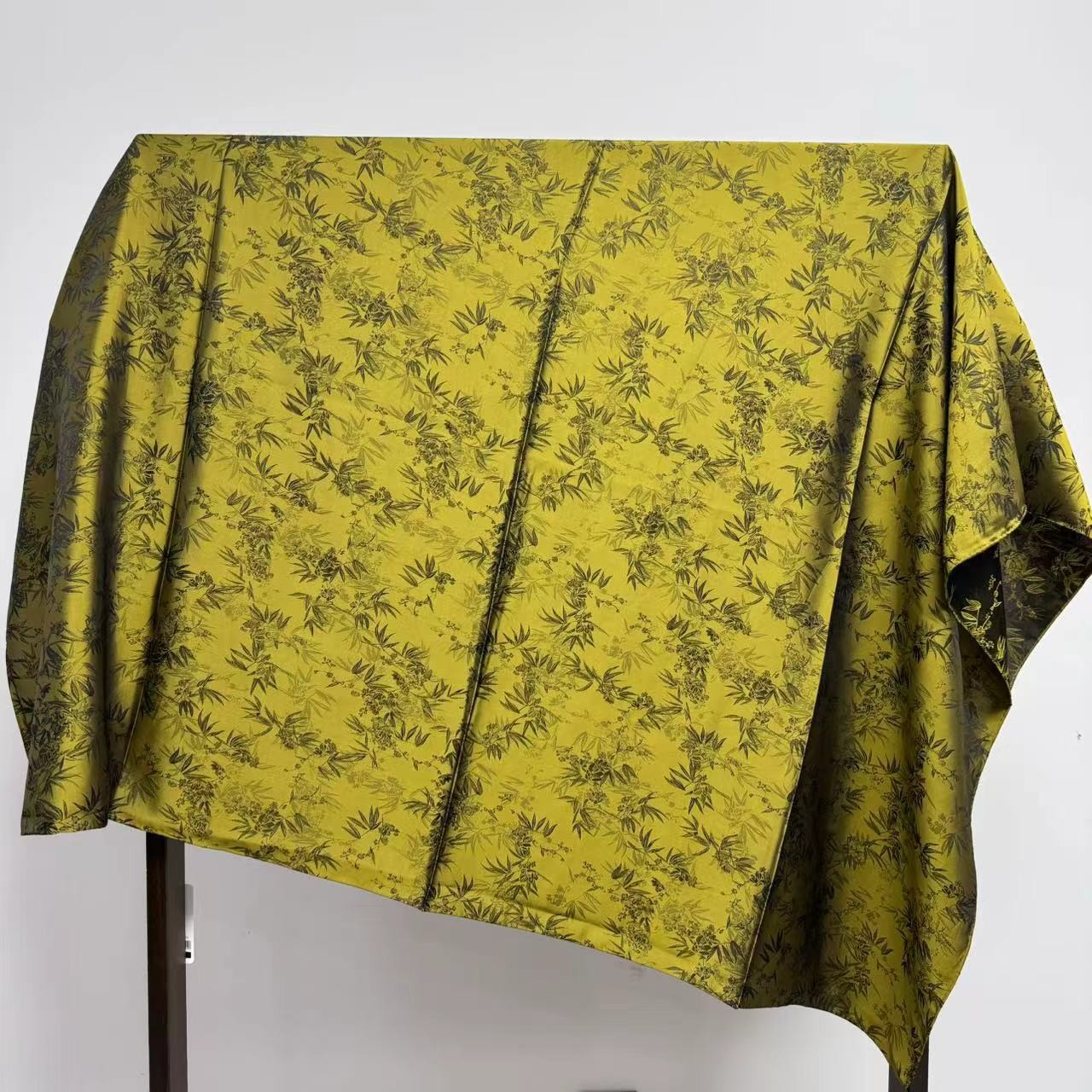 【014】140*140优雅国风高档透孔百搭丝巾提花女士双面气质