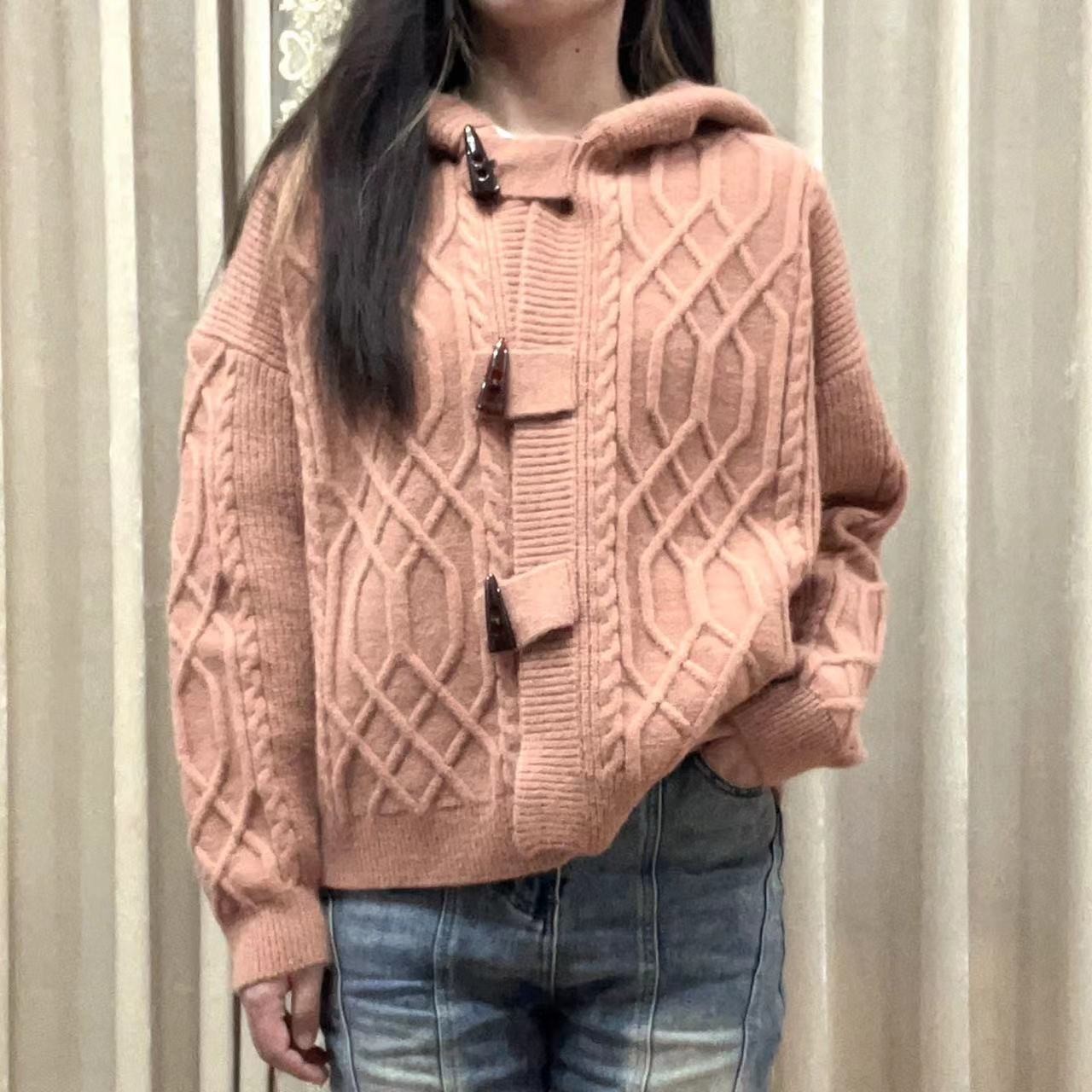 【5扣号链接】女装牛角扣开衫连帽菱形格套头毛衣简约休闲新款加厚