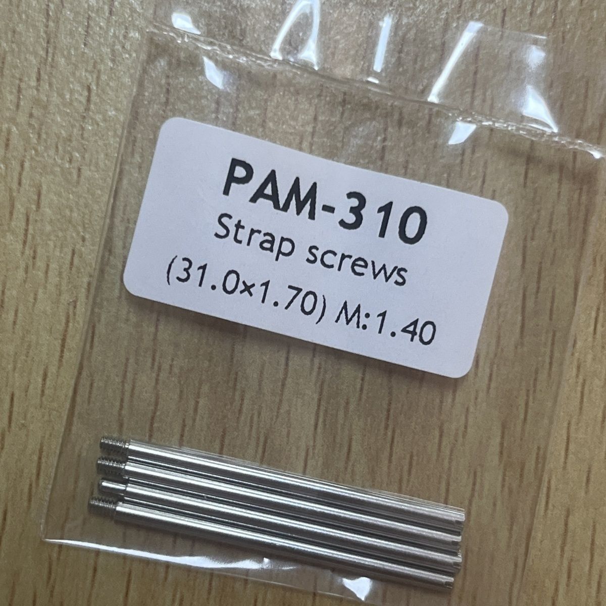 手表零配件不锈钢 沛大海一字螺丝杆 连接表带固定杆31x1.7x1.4MM