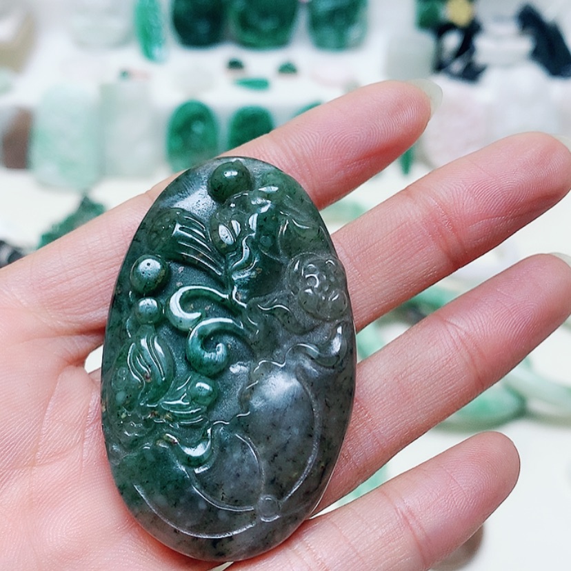 【闪购商品】独山玉颈饰未镶嵌舒**！