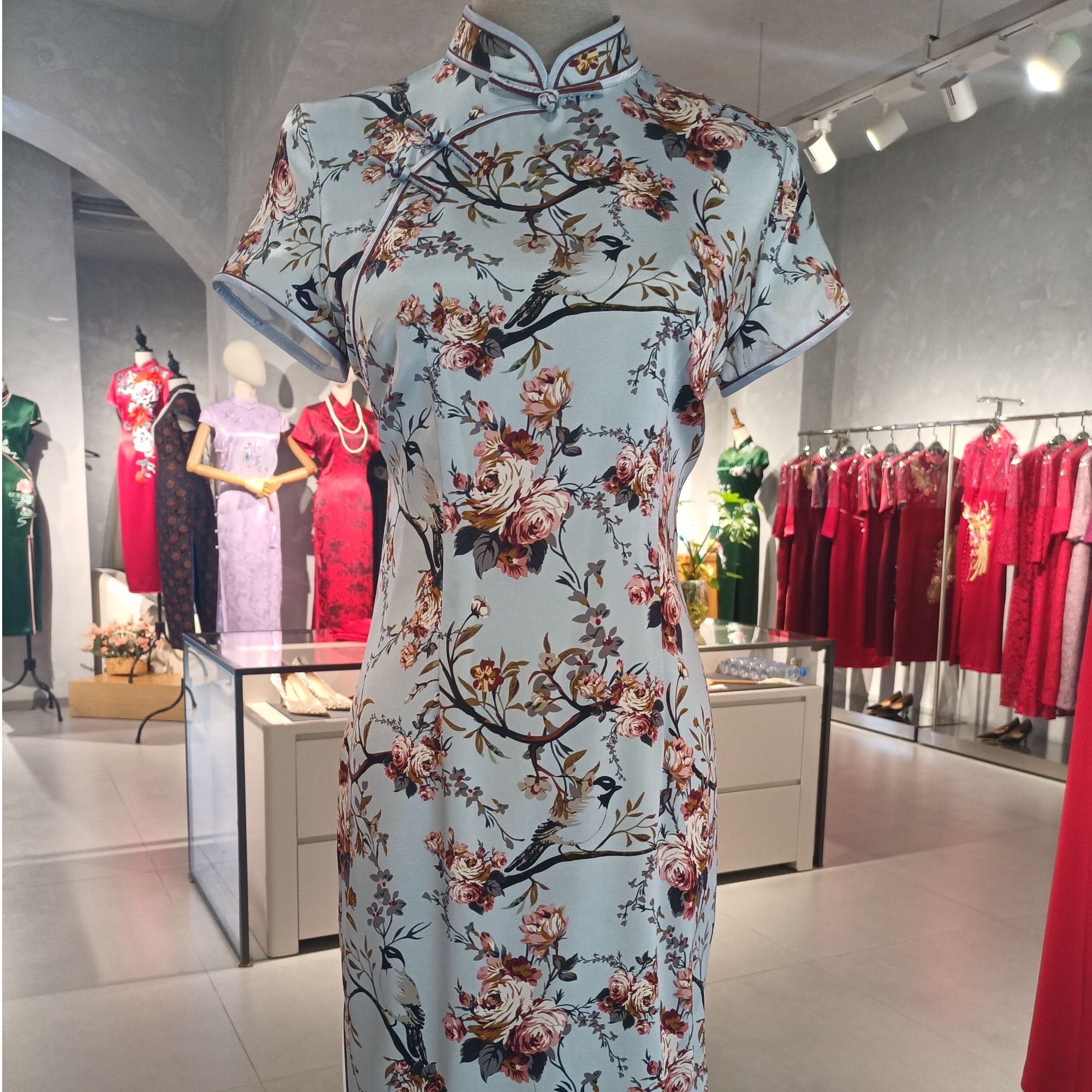 ZS22110真丝印花修身气质旗袍