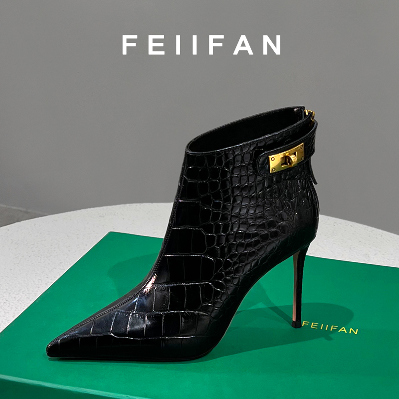 【现货】高跟短靴2025秋冬新款女士细跟不累脚尖头法式黑色靴子1049