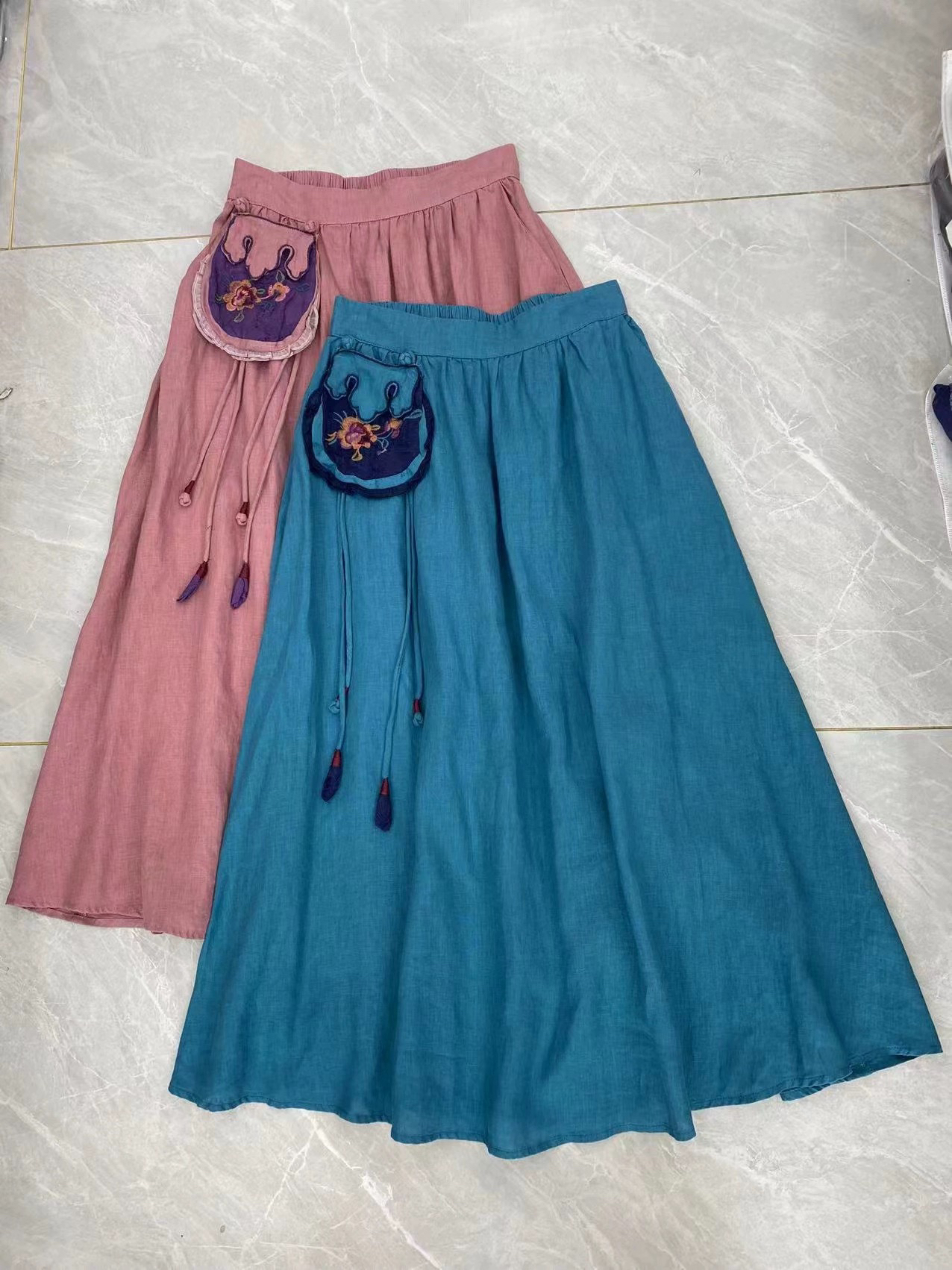 夏季新款苎麻半身裙女装民族风腰部刺绣盘扣飘带大摆长裙子