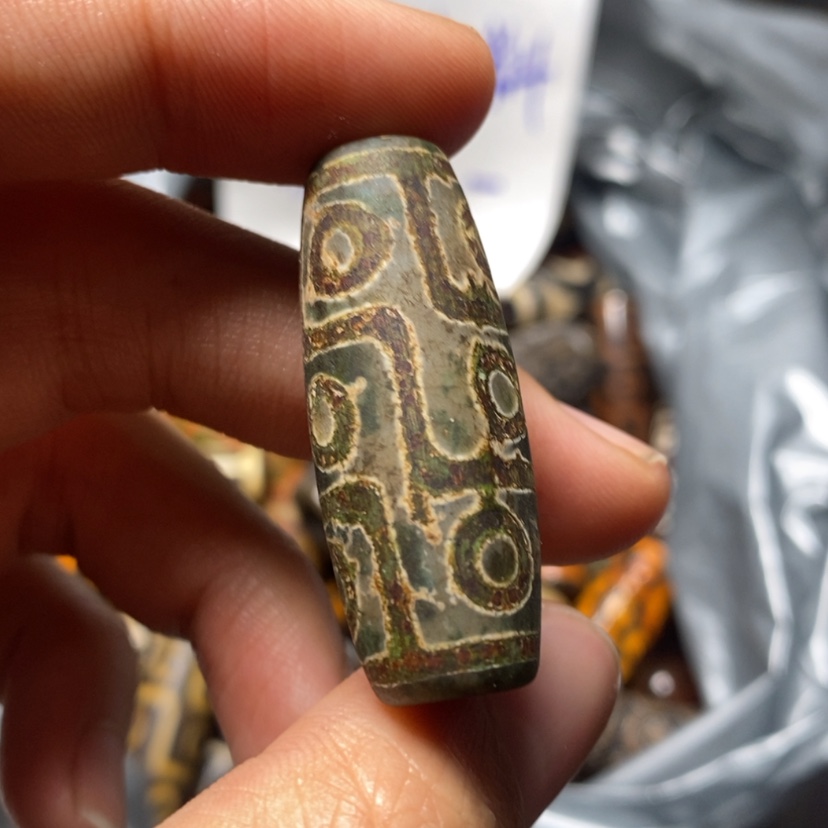 【闪购商品】石英质玉颈饰合金