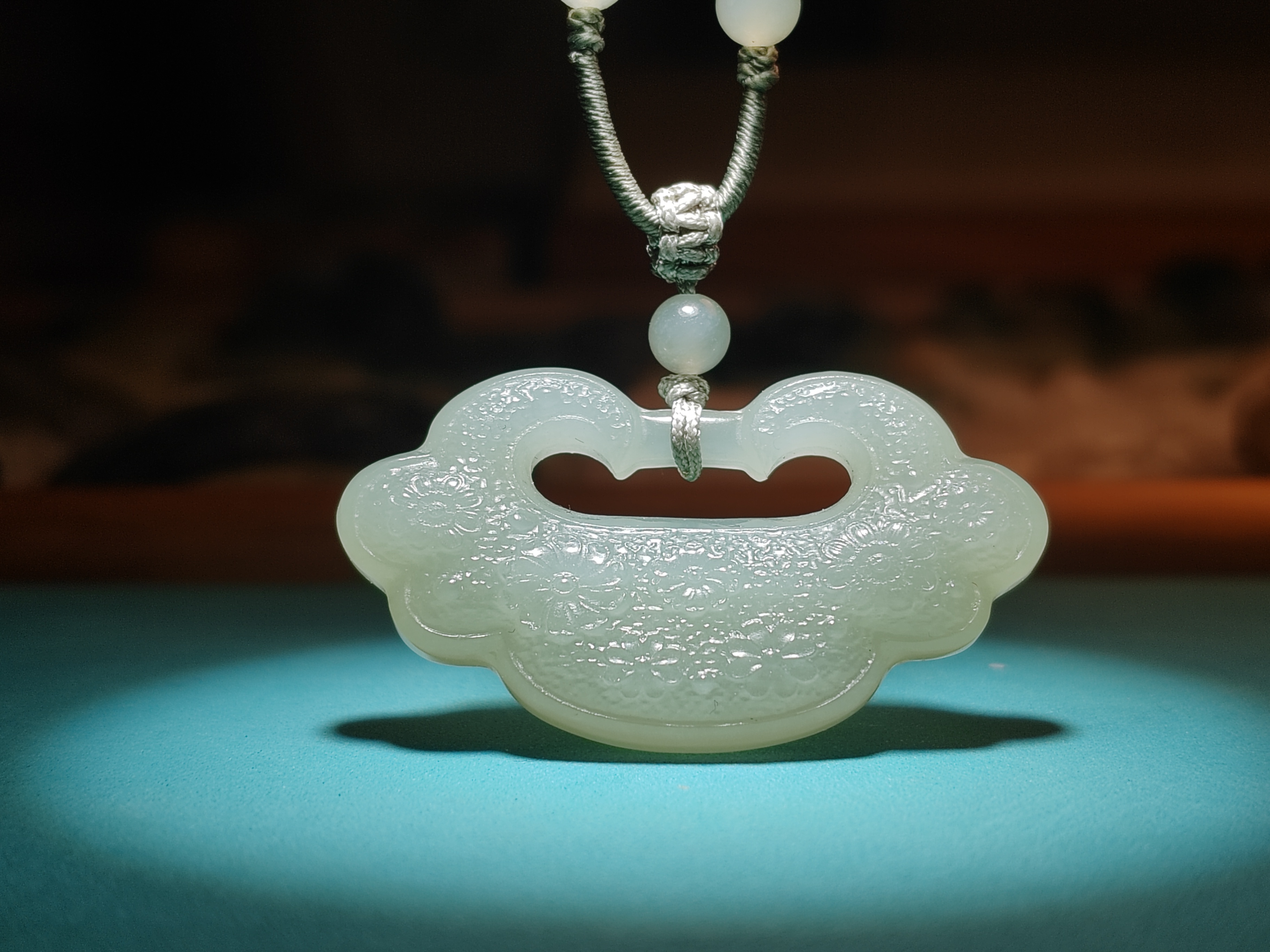 和田玉青海料冰晴水向阳花如意锁挂件平安锁吊坠毛衣链国风首饰