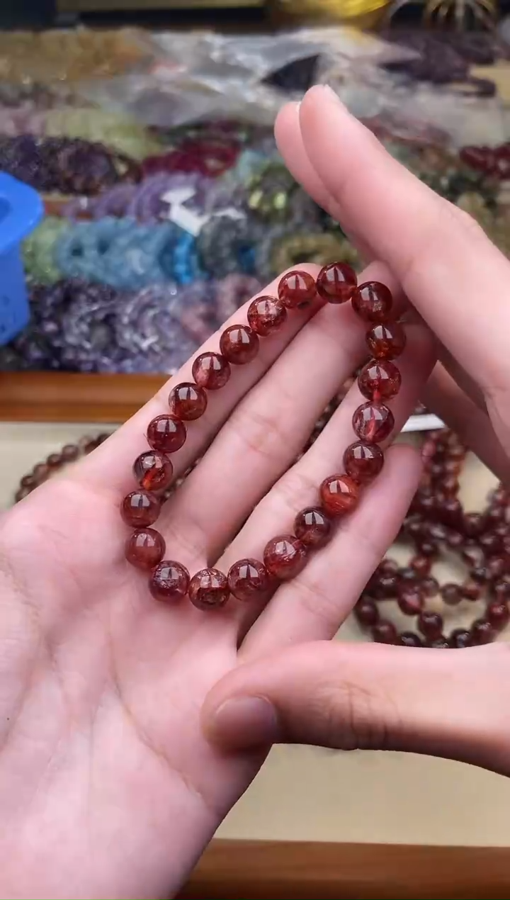 【闪购商品】水晶手串未镶嵌18.15红胶花手串