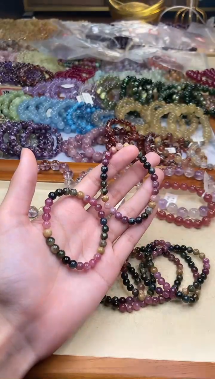 【闪购商品】碧玺手串未镶嵌18.69碧玺手串发其一