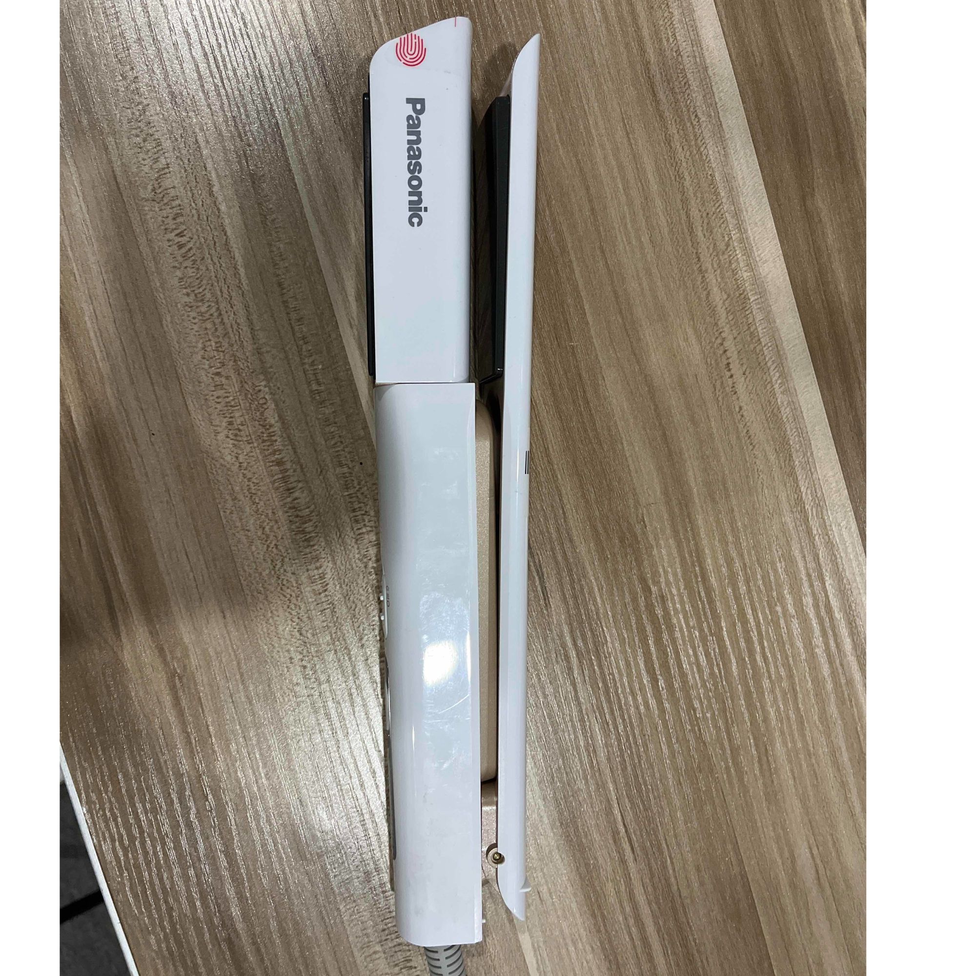 9新 Panasonic/松下 【二手】武汉仓手持式挂烫机轻微划痕功能完好