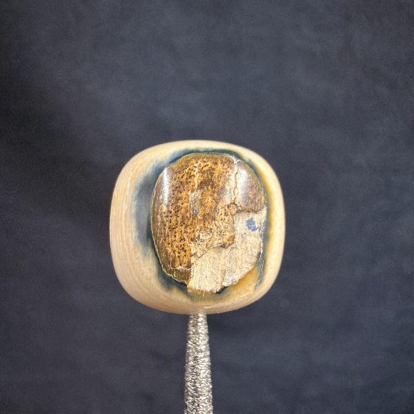 P7436天然猛犸牙蓝眼桶珠配饰 支持鉴定 假一罚四