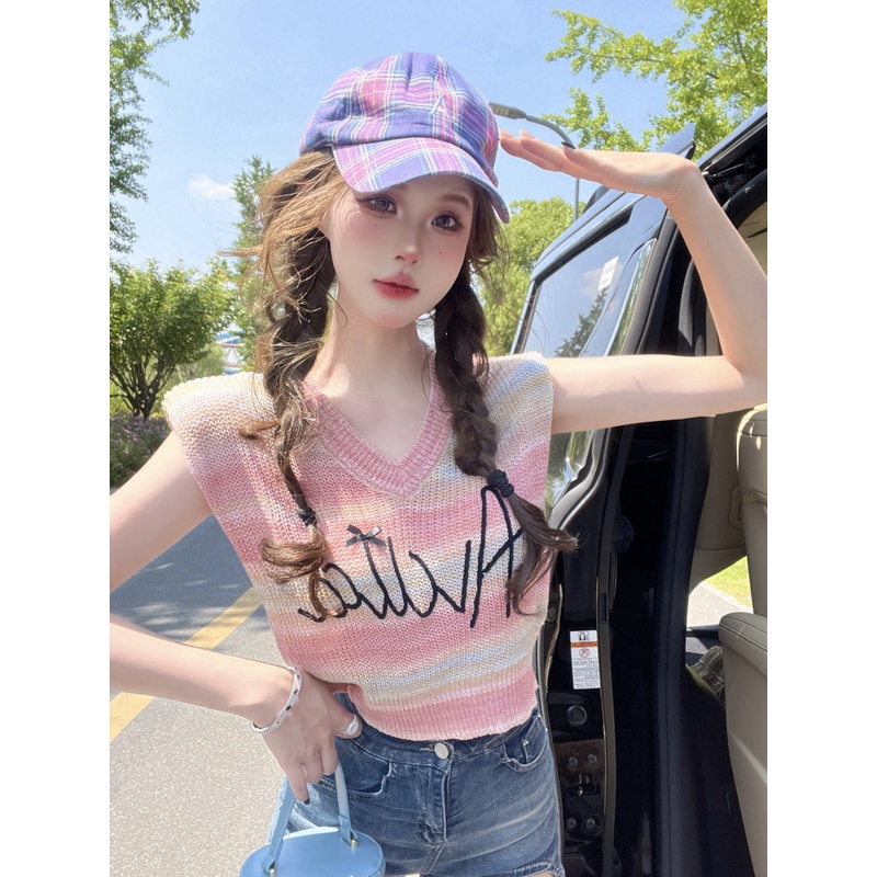 休闲2024夏季设计感V领彩虹字母减龄百搭上衣无袖凉爽针织背心潮