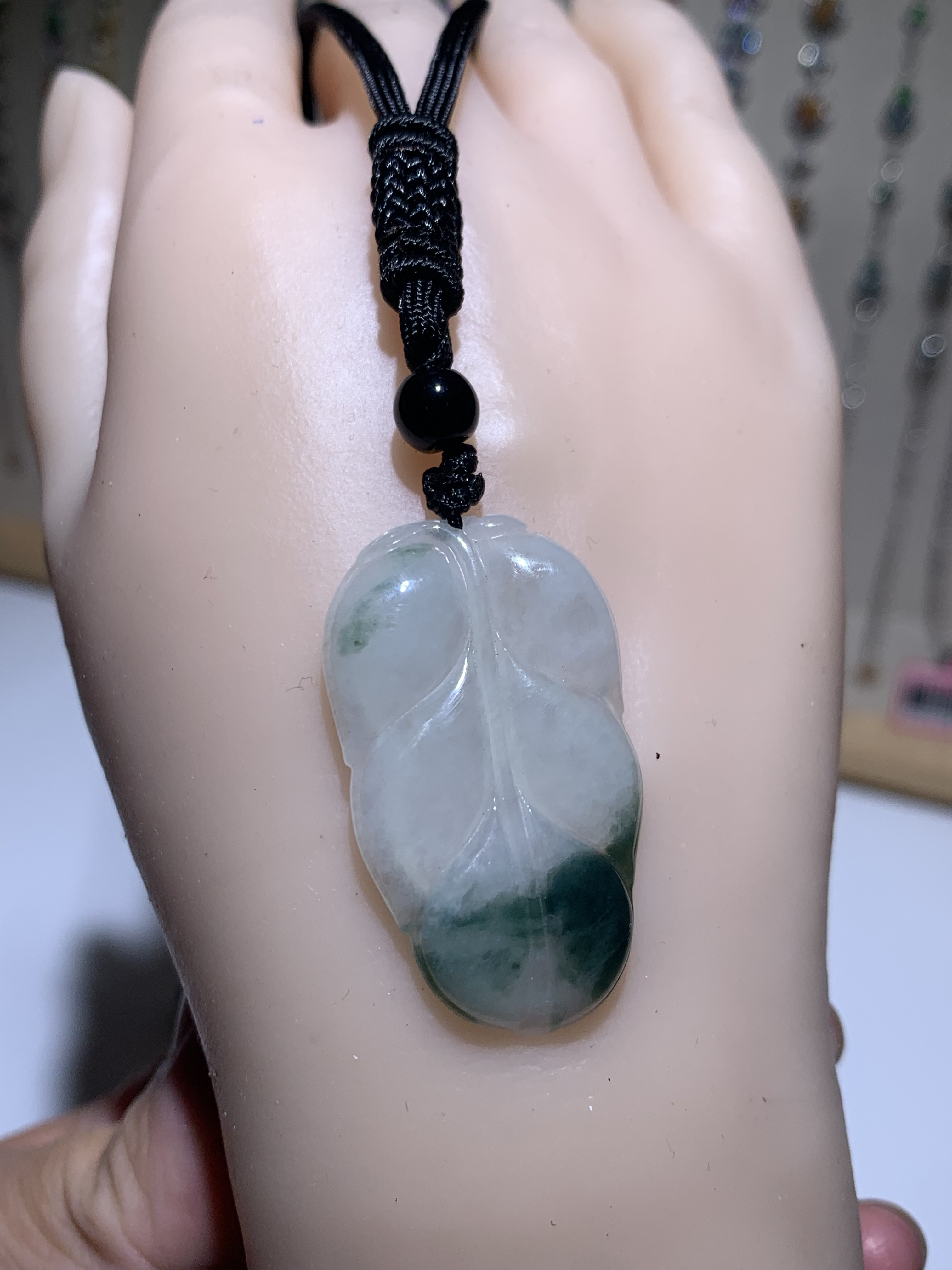 半山半水飘花叶子吊坠