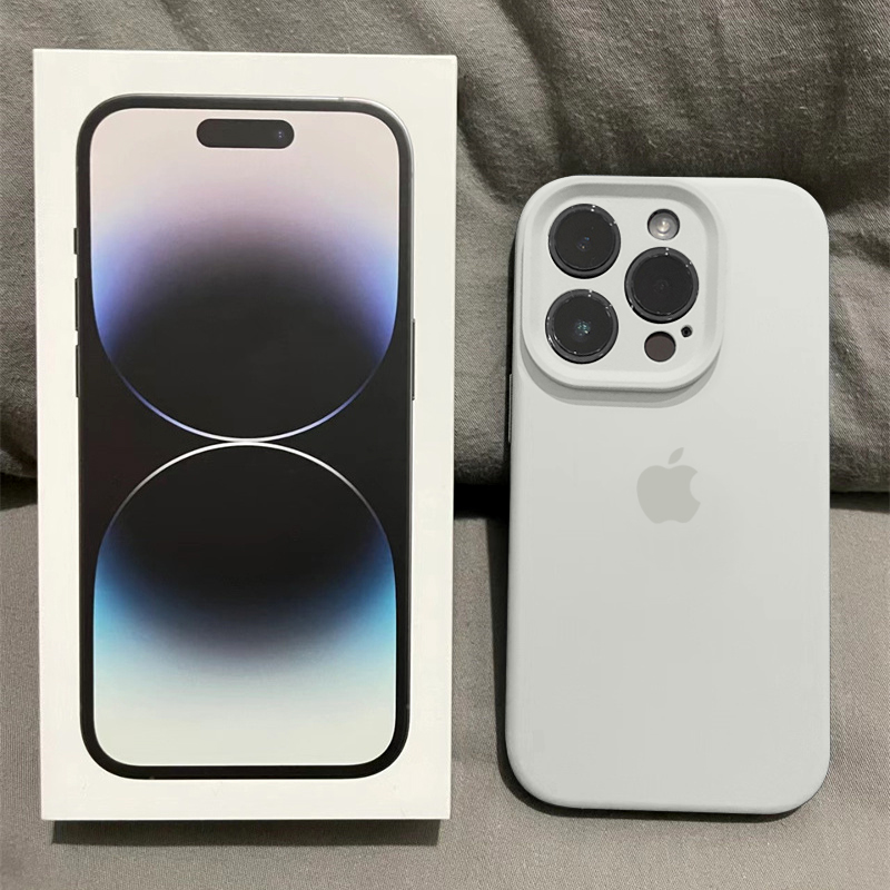 简约白液态硅胶iPhone13/12/11苹果14Plus全包防摔15ProMax手机壳