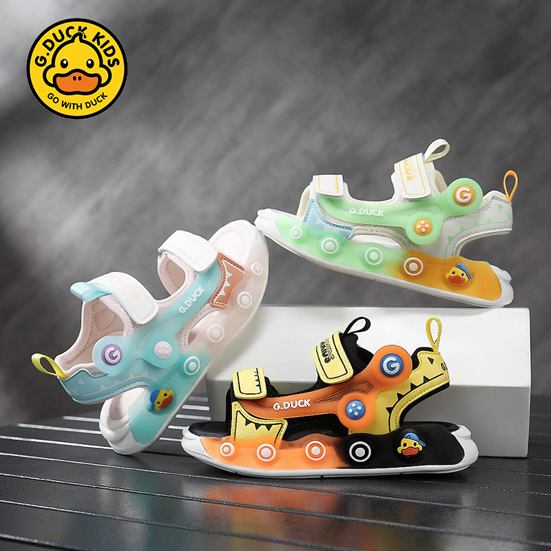 小黄鸭男童宝宝凉鞋夏季2025新款小童轻便软底防滑儿童机能沙滩鞋