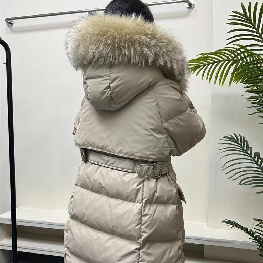 2025年冬季新款复古貉子毛大毛领宽松显瘦收腰90白鸭绒加厚羽绒服