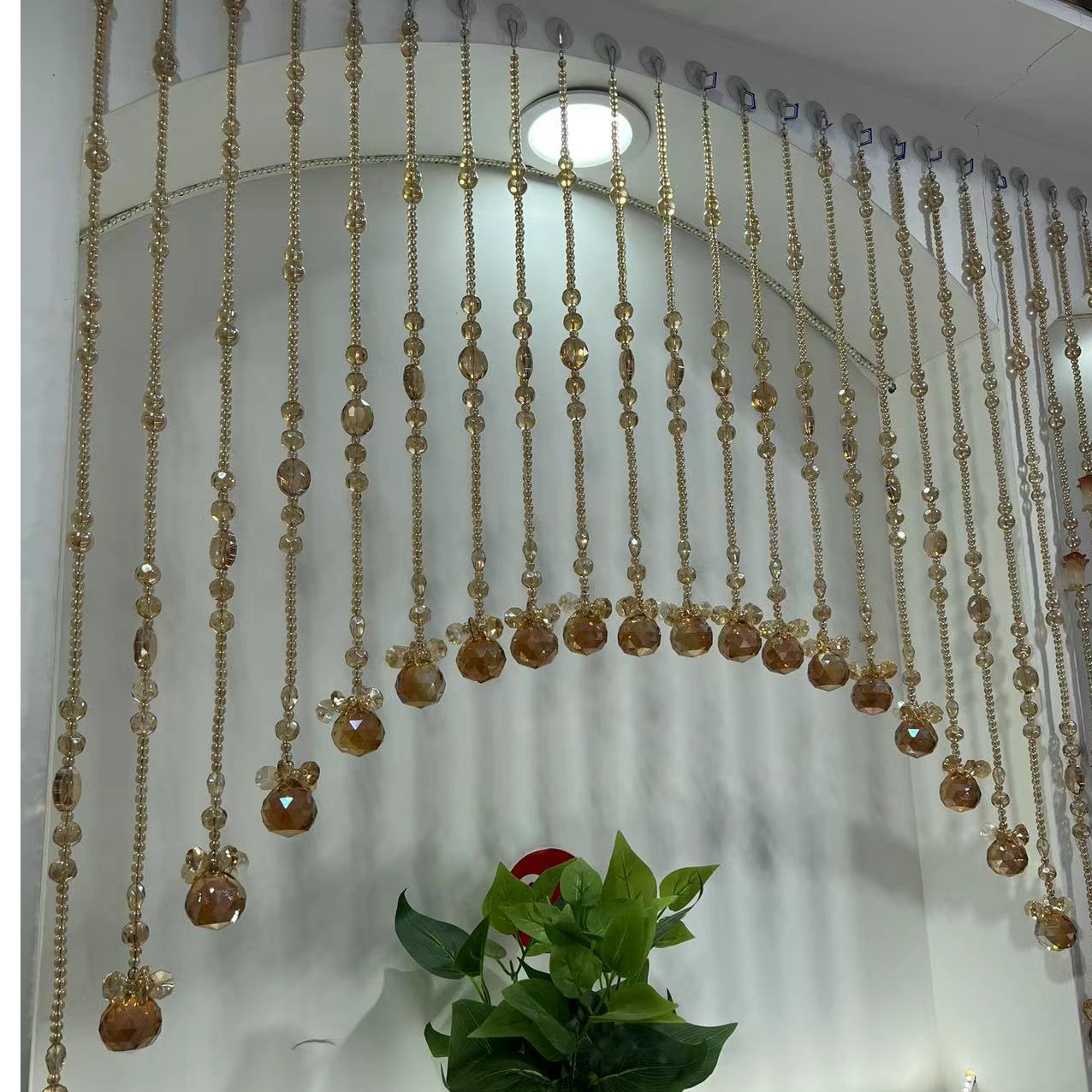 聚宝盆水晶帘门帘高端香槟金大气定制款有%15工费扣除遮挡客厅