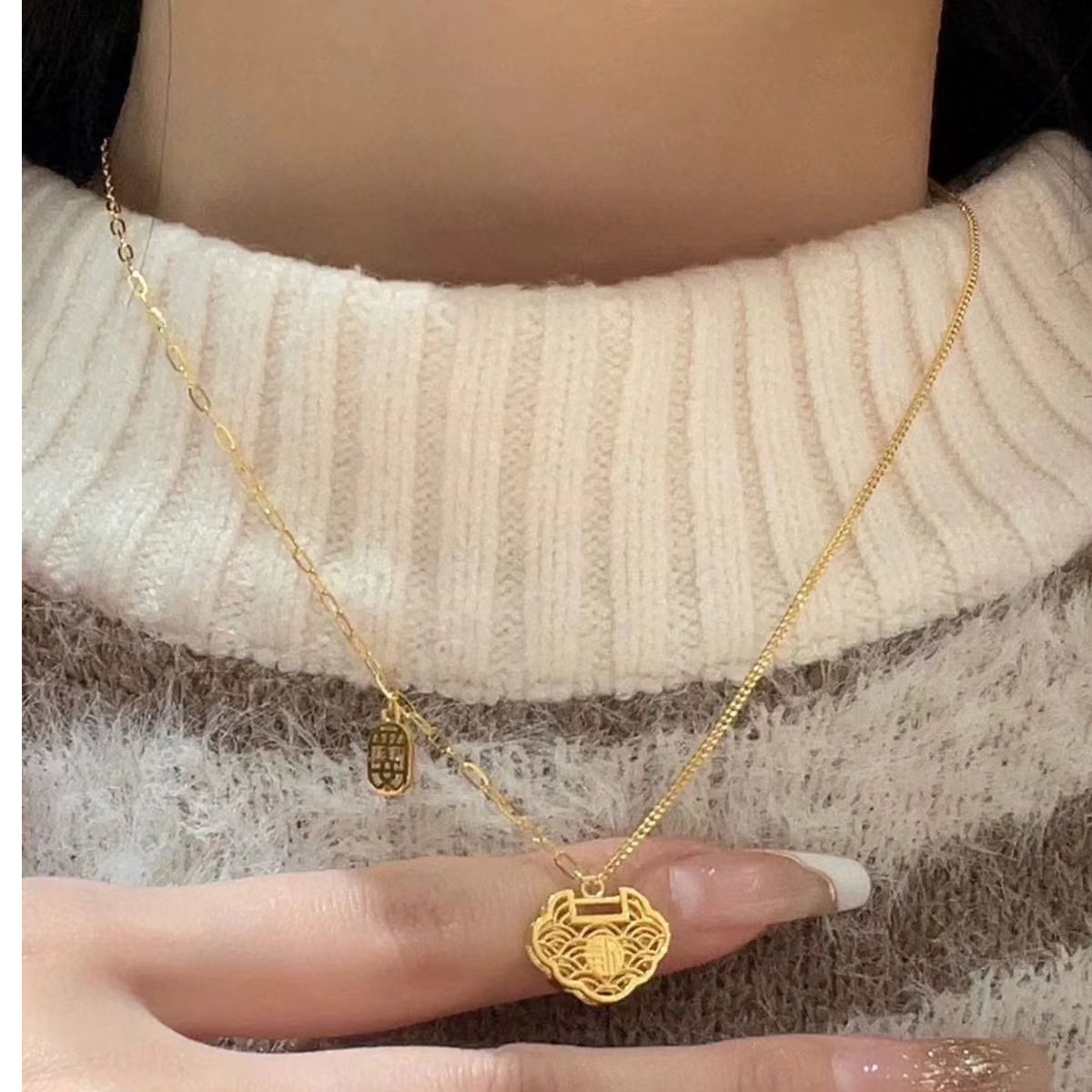 钛钢项链 祥云平安锁项链