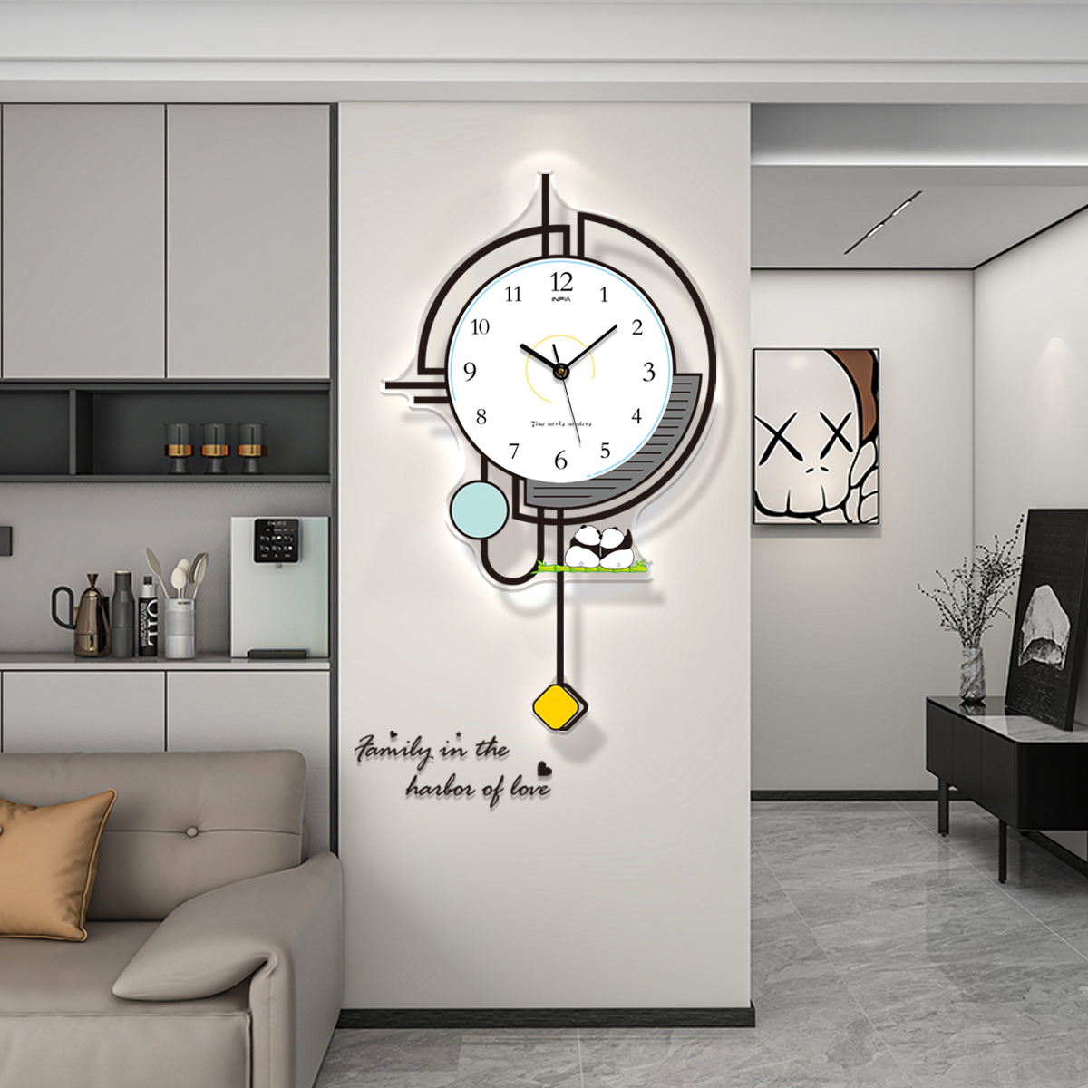 2025新款简约大气熊猫挂钟家用创意个性挂墙时尚静音时钟免打孔