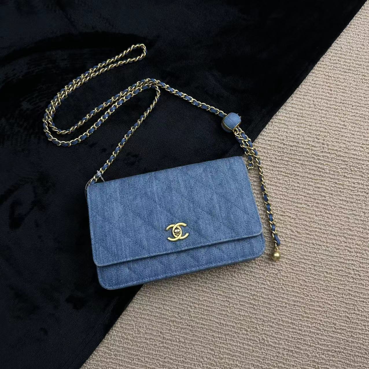 95新 Chanel/香奈儿 【文子姐专属】W218/22C丹宁金球woc/667807