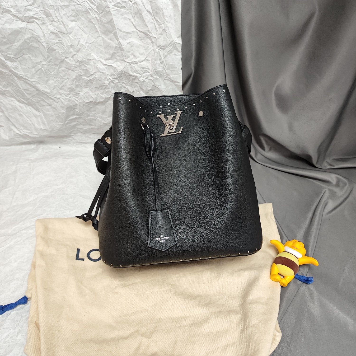 95新 LouisVuitton/路易威登 【文子姐专属】D460 铆钉单肩包881735