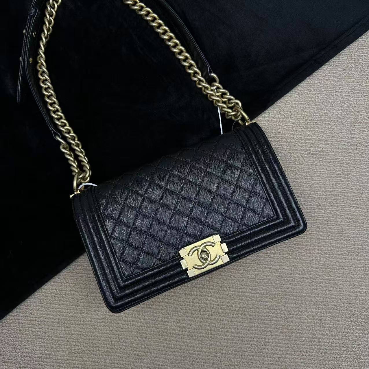95新 Chanel/香奈儿 AW/黑金鱼子酱菱格纹Leboy单肩包668011