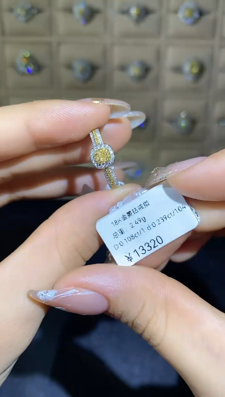【闪购商品】钻石戒指/指环18K金镶嵌DH 22