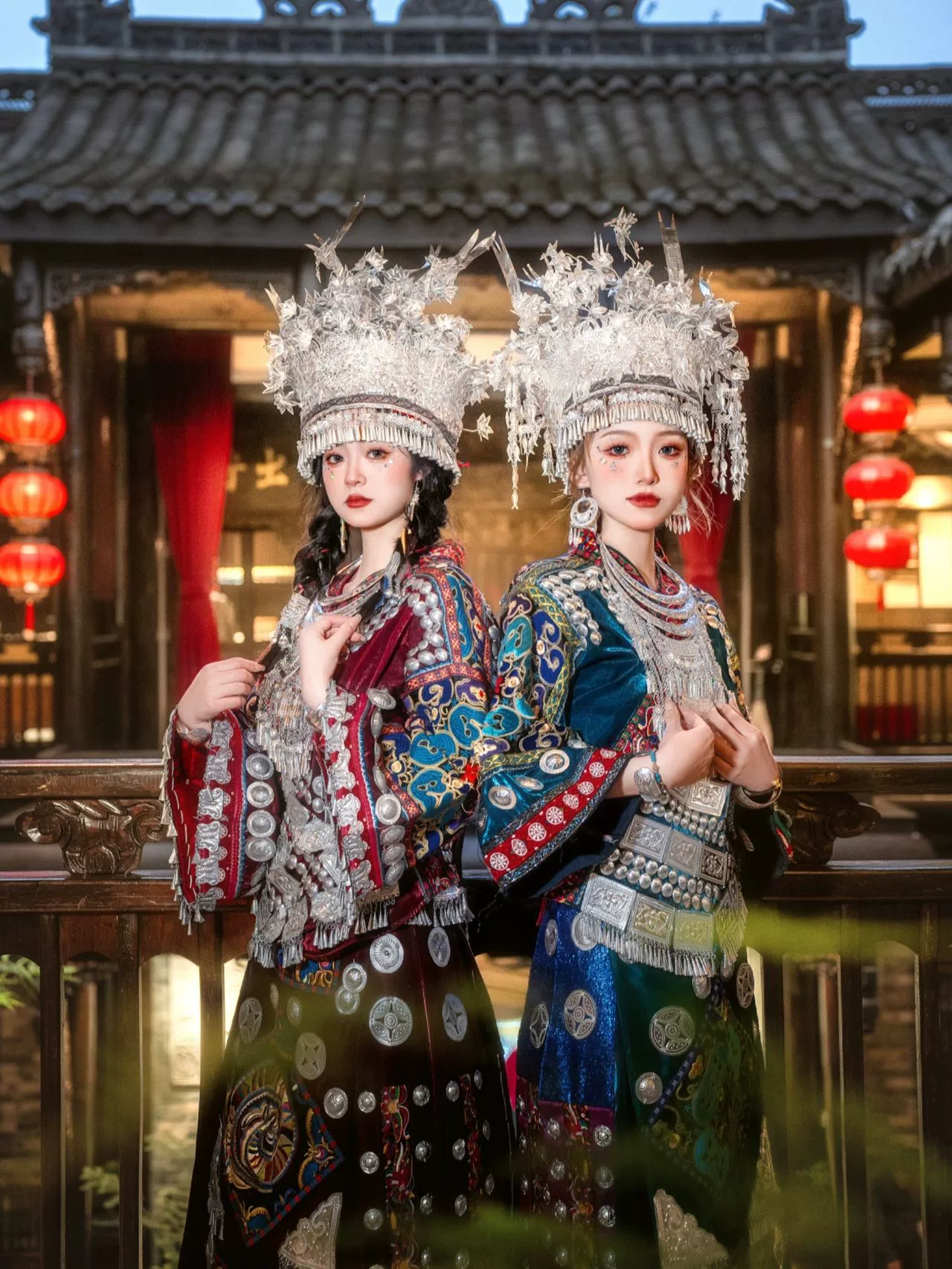 少数民族盛装苗族舞蹈旅拍女款民族风舞台服装苗族民族服装女装