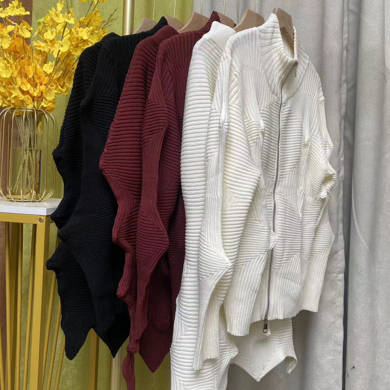 三宅褶皱针织海胆套装3D立体褶时尚洋气显瘦两件套2024秋冬新